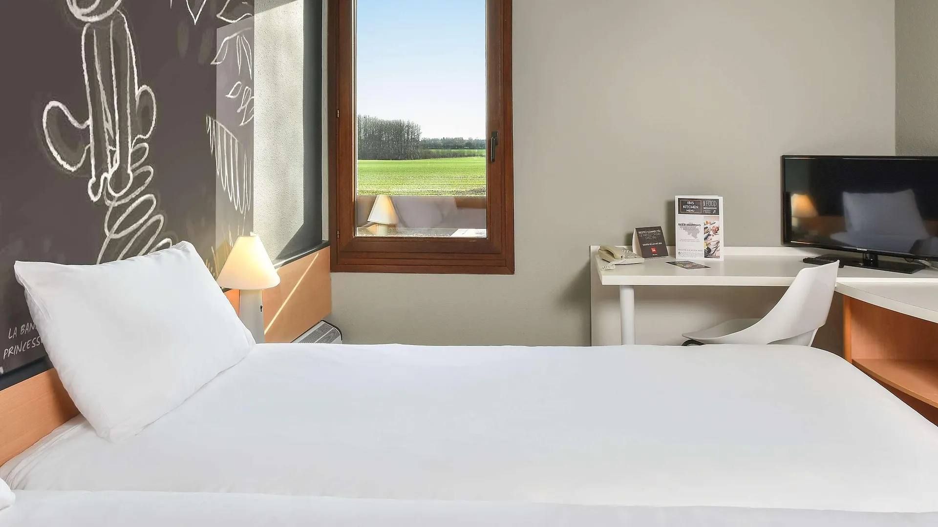 Ibis Charleroi Airport Brussels South Hotel Fleurus